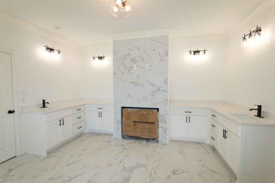 Furnished interior view inside a new home in , Tyler (Image 9).