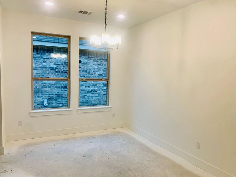 Spacious, unfurnished interior of a new home in Harrington Trails, New Caney (Image 14).