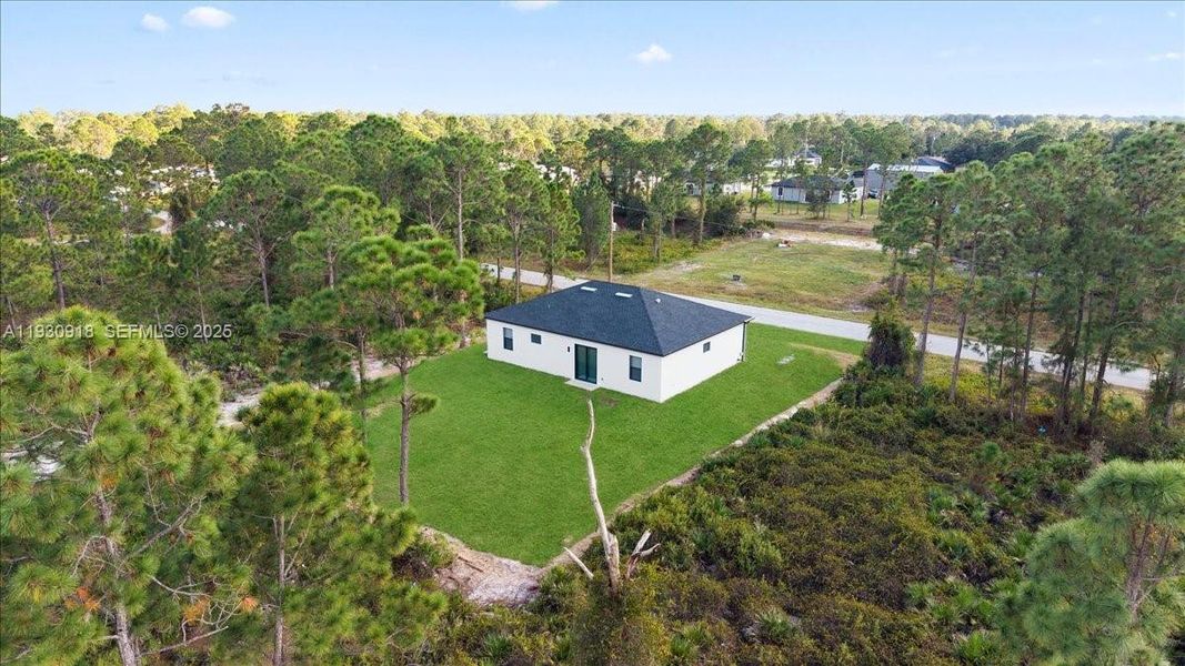 Image 38 of a home in . Image 38 of a home in .