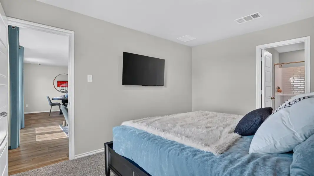Furnished interior view inside a new home in Springhill South, Boyd (Image 25).