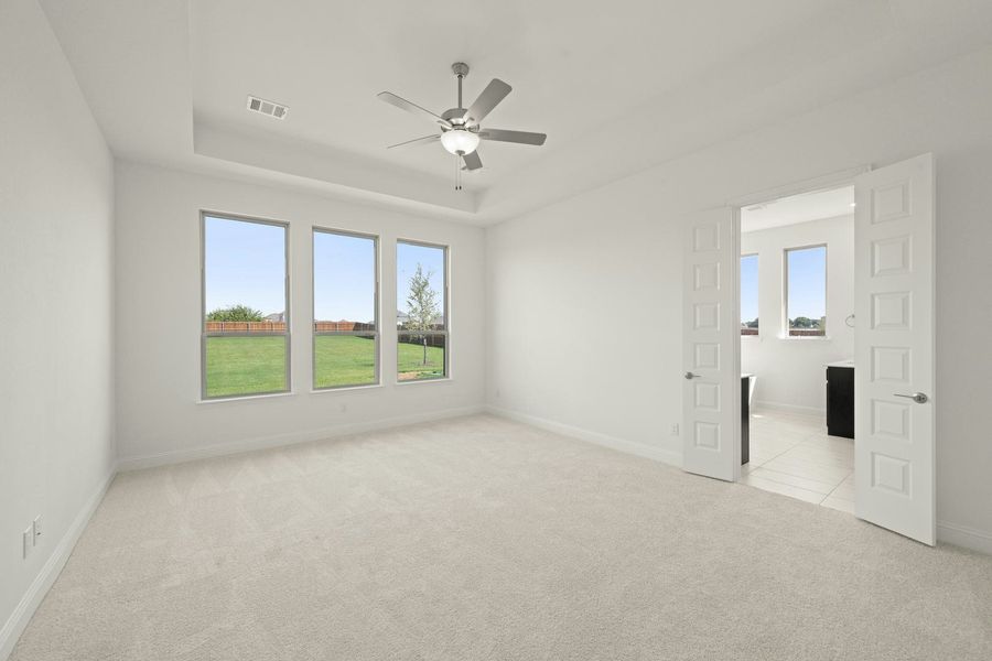 Spacious, unfurnished interior of a new home in Hampton Park Estates, Glenn Heights (Image 31). Spacious, unfurnished interior of a new home in Hampton Park Estates, Glenn Heights (Image 31).