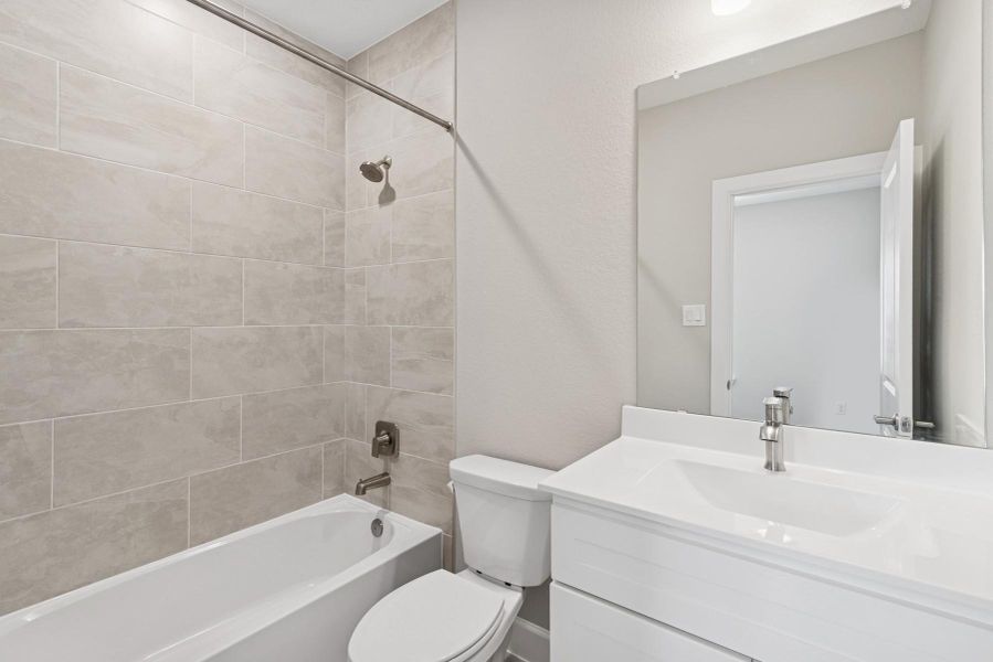 Furnished interior view inside a new home in ARTAVIA 45' Homesites, Conroe (Image 7).