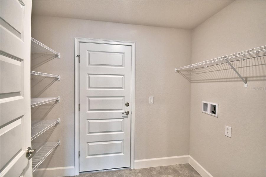 Spacious, unfurnished interior of a new home in Cadence Crossing, Auburndale (Image 20). Spacious, unfurnished interior of a new home in Cadence Crossing, Auburndale (Image 20).