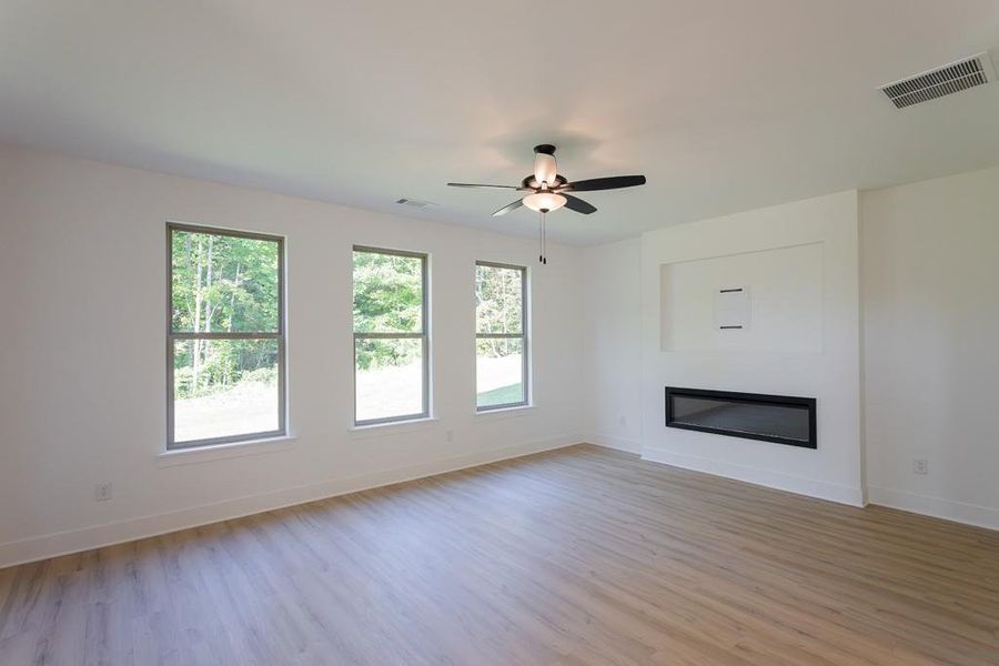 Spacious, unfurnished interior of a new home in , Buford (Image 26). Spacious, unfurnished interior of a new home in , Buford (Image 26).