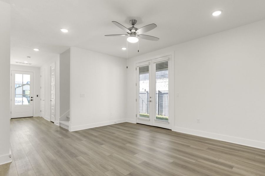 Spacious, unfurnished interior of a new home in Easton Park, Austin (Image 25).
