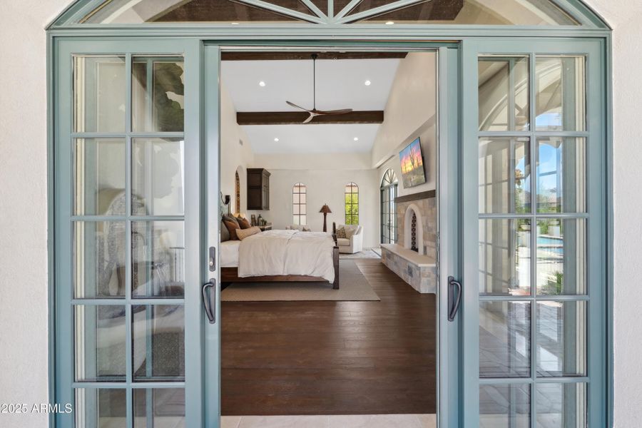 92-Bedroom 92-Bedroom