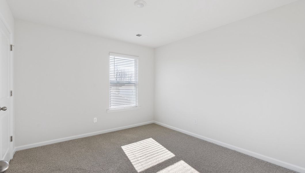 Spacious, unfurnished interior of a new home in Spring Ridge, Anderson (Image 26).