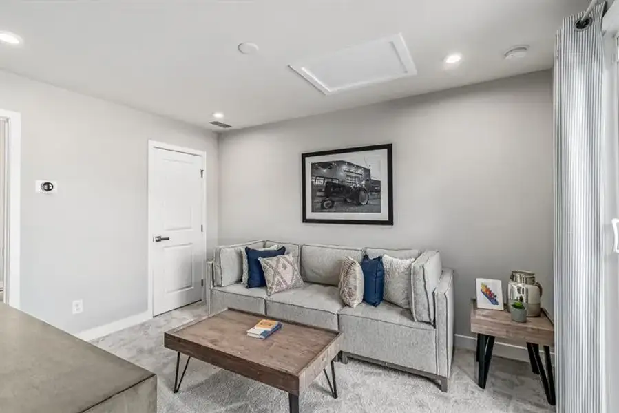 Representative furnished interior of a home built from the Clarendon 4 Story by Ryan Homes in Quinley, Charlotte (Image 17).