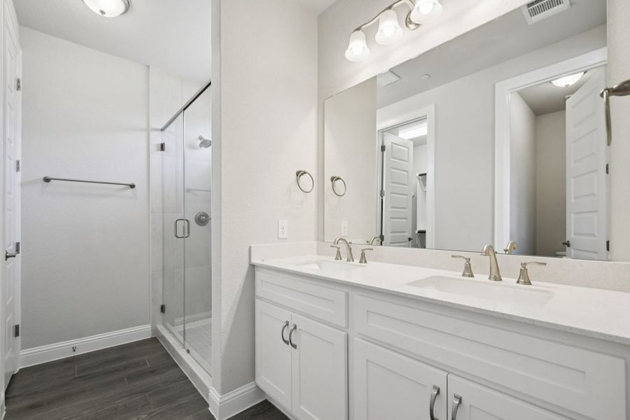 Representative furnished interior of a home built from the Clear Creek 2107 by Brohn Homes in Clear Creek, Round Rock (Image 8). Representative furnished interior of a home built from the Clear Creek 2107 by Brohn Homes in Clear Creek, Round Rock (Image 8).