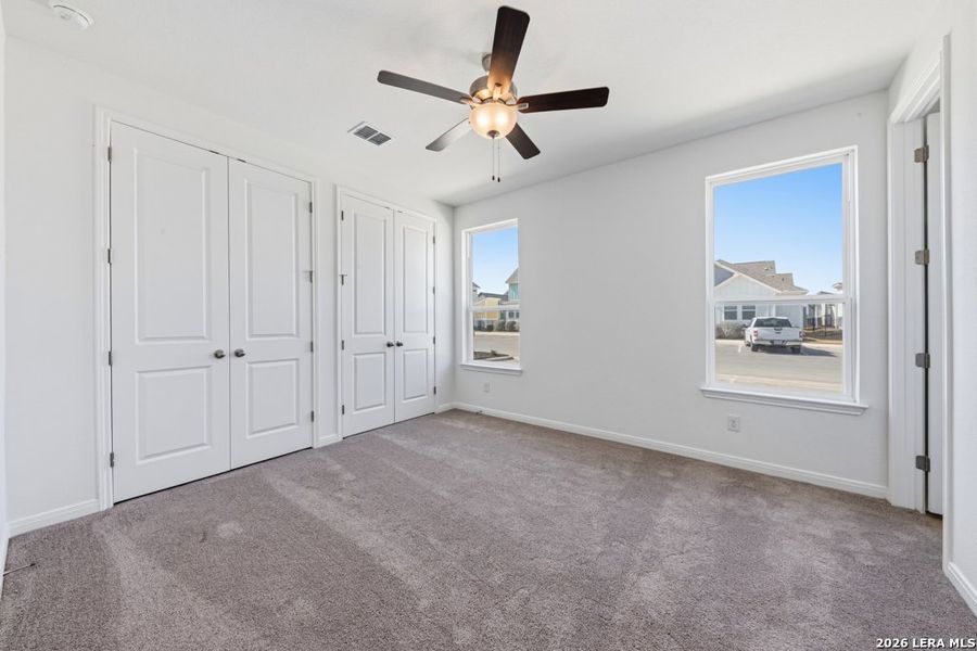 Spacious, unfurnished interior of a new home in , New Braunfels (Image 10).