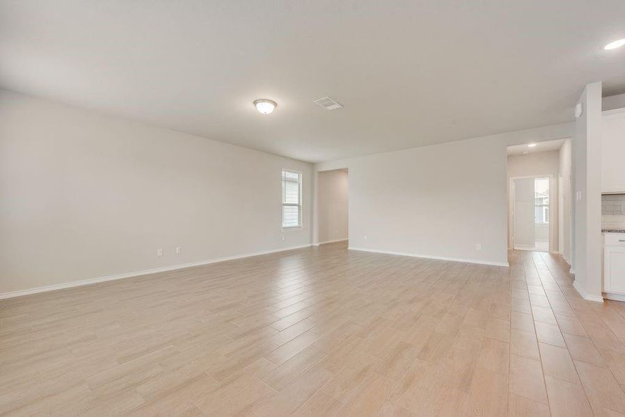 Spacious, unfurnished interior of a new home in , Fort Worth (Image 23).