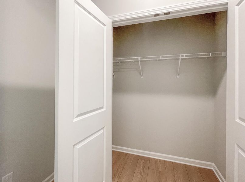 Image 24 of a home in Riverbrooke Townhomes.