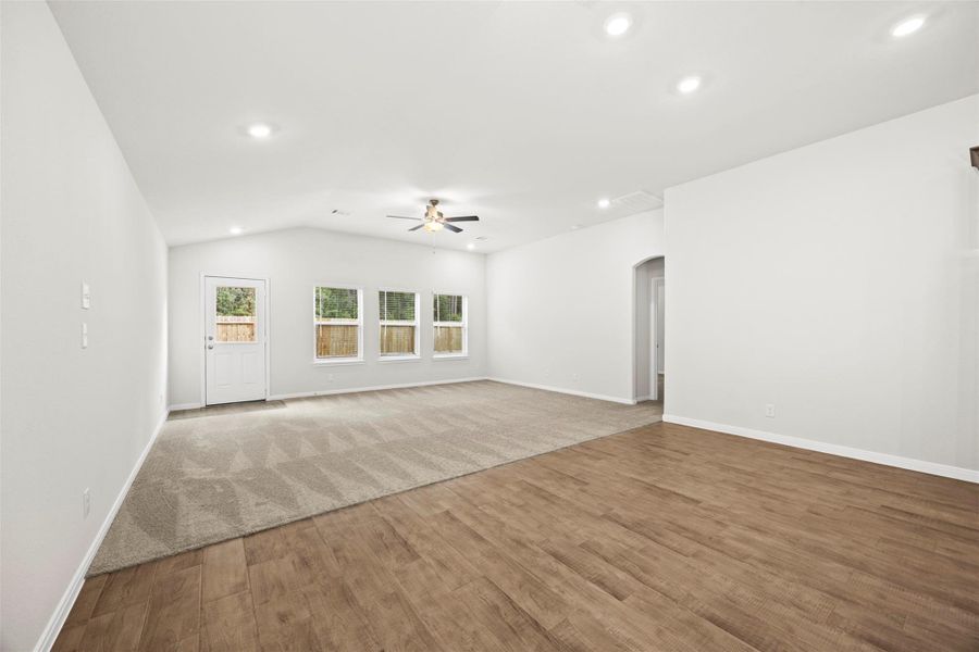 Spacious, unfurnished interior of a new home in Enclave at Dobbin, Magnolia (Image 19). Spacious, unfurnished interior of a new home in Enclave at Dobbin, Magnolia (Image 19).