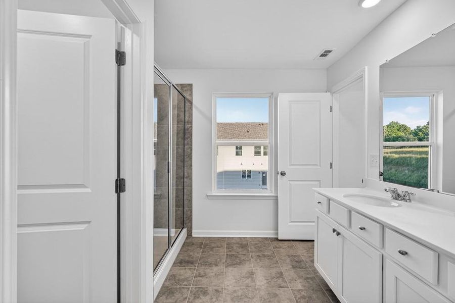 Furnished interior view inside a new home in Chandler Run, Tucker (Image 13).