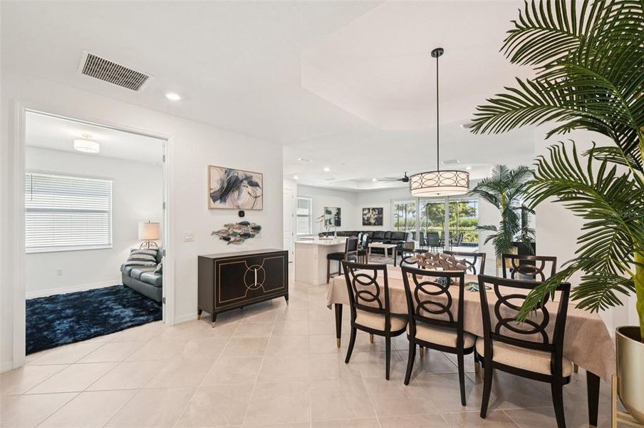 Furnished interior view inside a new home in , Venice (Image 46).