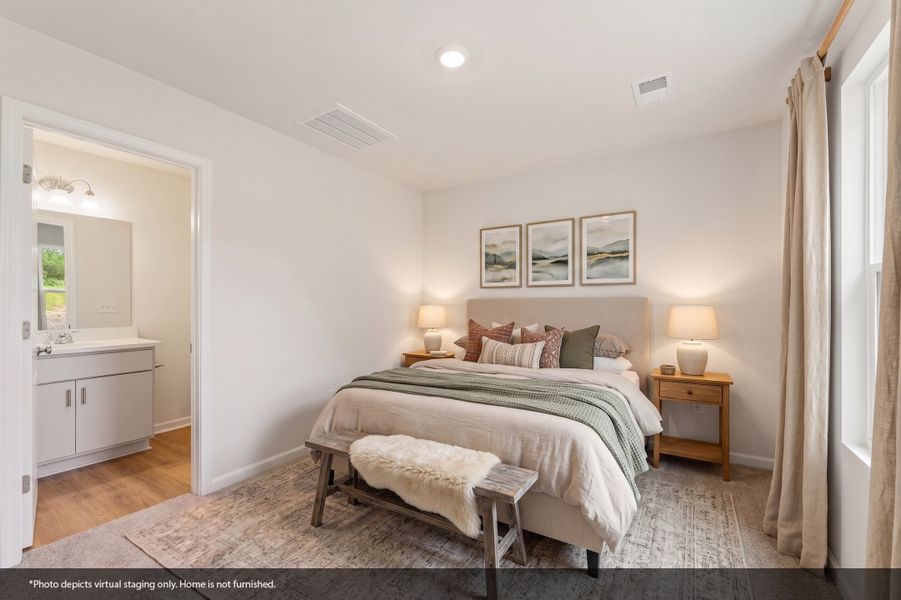 Furnished interior view inside a new home in Evergreen, Spartanburg (Image 8).