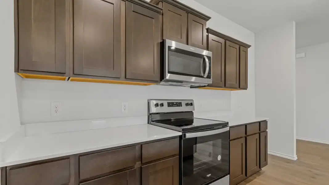 Furnished interior view inside a new home in Saddlebrook, Waxahachie (Image 6).