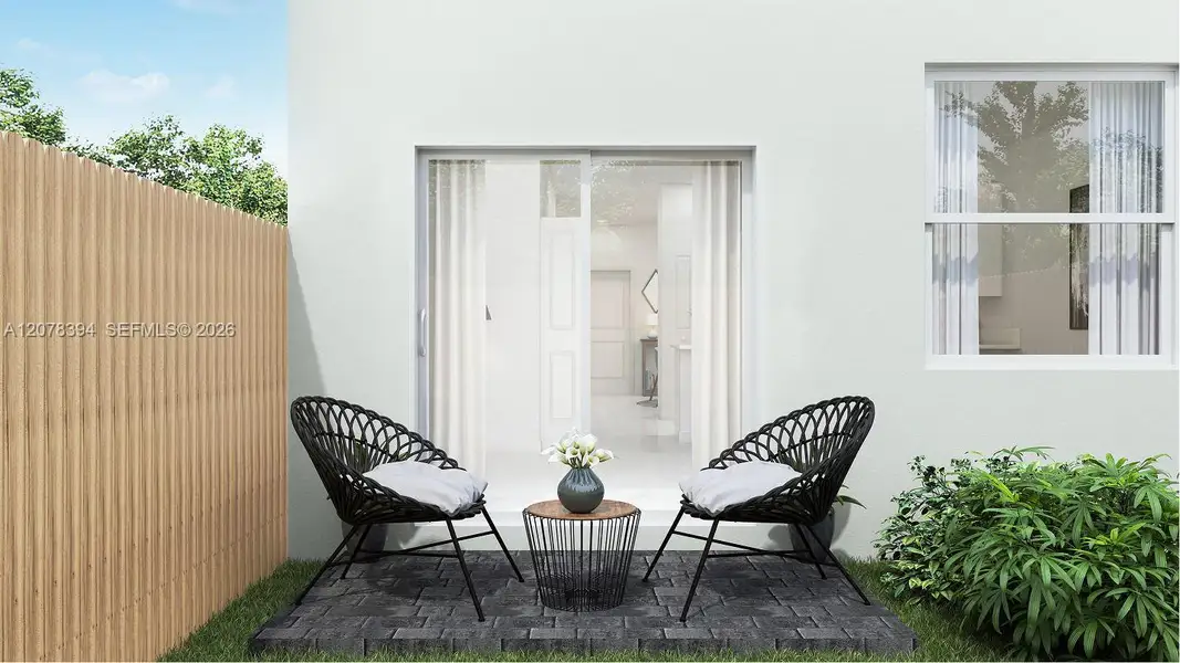 Exterior details and patio area of a home in Del Mar, Miami (Image 2).