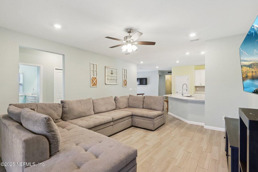 Furnished interior view inside a new home in Longleaf: Longleaf 60s, Jacksonville (Image 19).