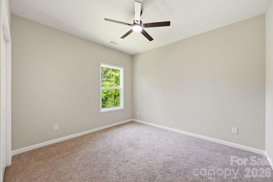 Spacious, unfurnished interior of a new home in , York (Image 24).