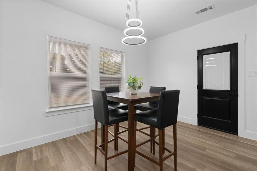 Furnished interior view inside a new home in , Fort Worth (Image 8).