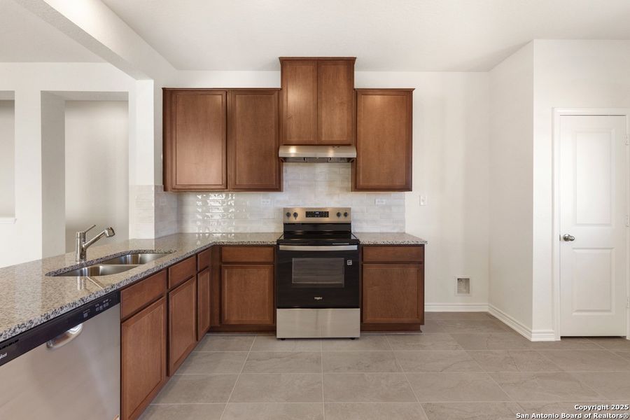 Furnished interior view inside a new home in Woodside Farms, Seguin (Image 4). Furnished interior view inside a new home in Woodside Farms, Seguin (Image 4).