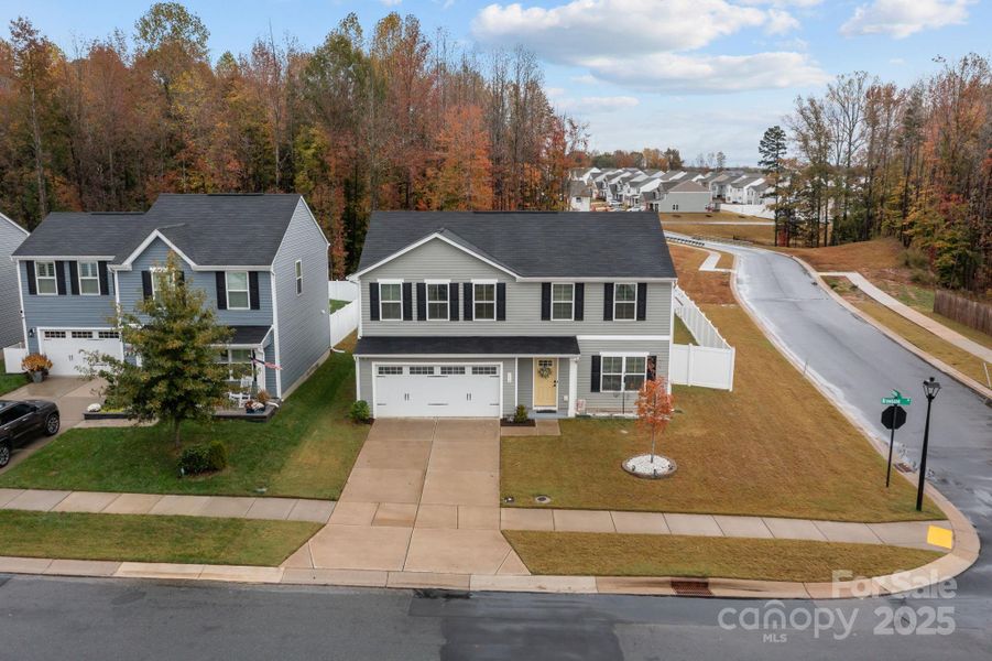 Image 36 of a home in .