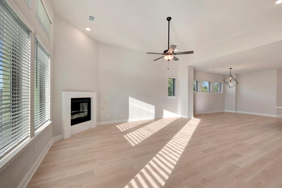 Spacious, unfurnished interior of a new home in Mantua Point Classics, Van Alstyne (Image 23). Spacious, unfurnished interior of a new home in Mantua Point Classics, Van Alstyne (Image 23).