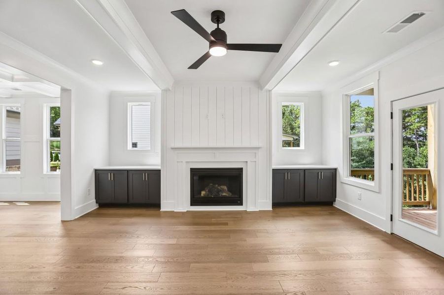 Spacious, unfurnished interior of a new home in , Marietta (Image 47).