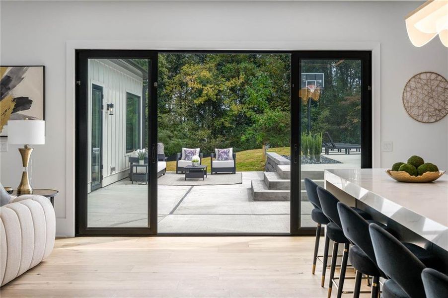 Exterior details and patio area of a home in , Mableton (Image 4).