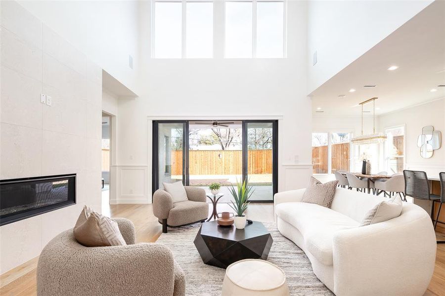 Furnished interior view inside a new home in , Dallas (Image 16).