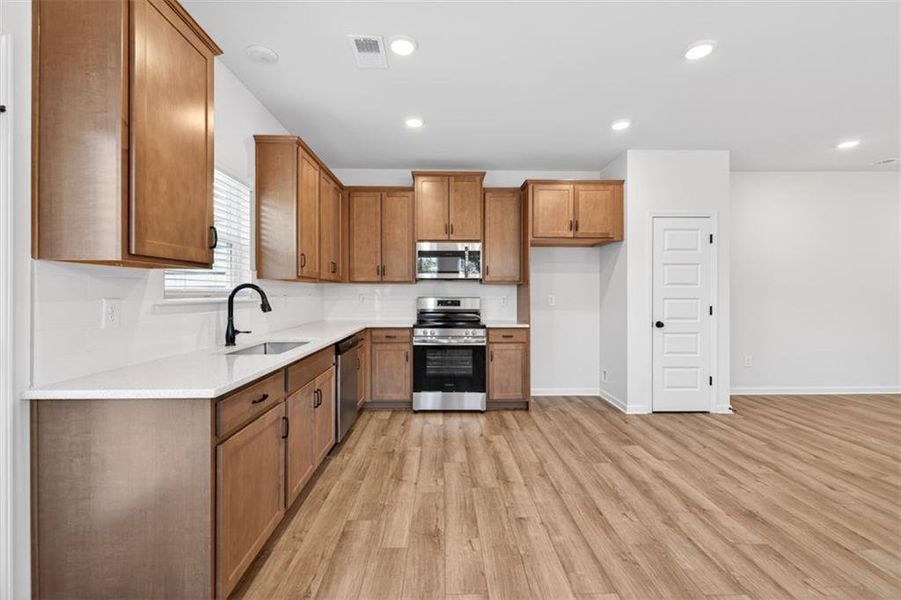 Furnished interior view inside a new home in Fuller Station, Loganville (Image 9).