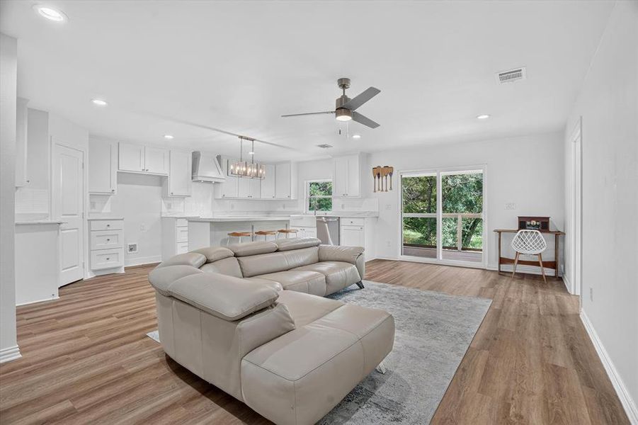 Furnished interior view inside a new home in , Lake Worth (Image 8).