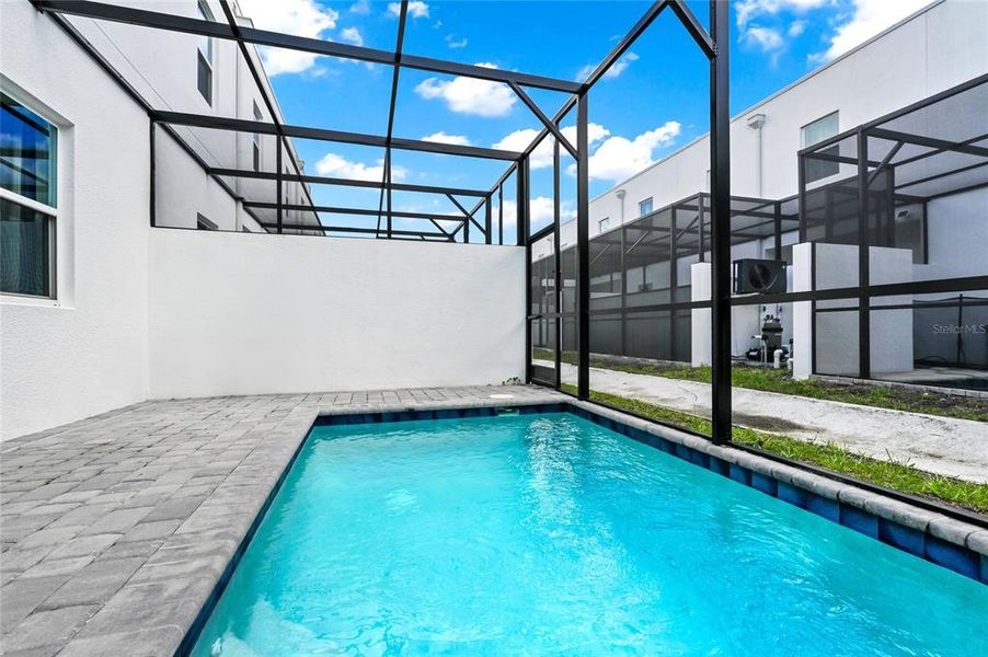 Image 33 of a home in .