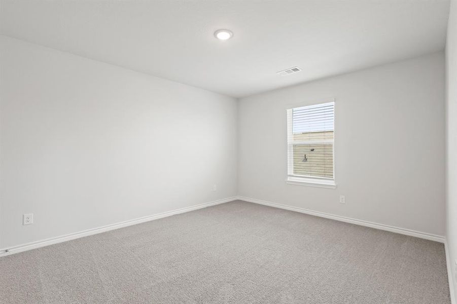 Spacious, unfurnished interior of a new home in Retreat at Fossil Creek, Fort Worth (Image 14). Spacious, unfurnished interior of a new home in Retreat at Fossil Creek, Fort Worth (Image 14).