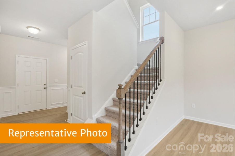 Spacious, unfurnished interior of a new home in Catawba Trace, Catawba (Image 9).