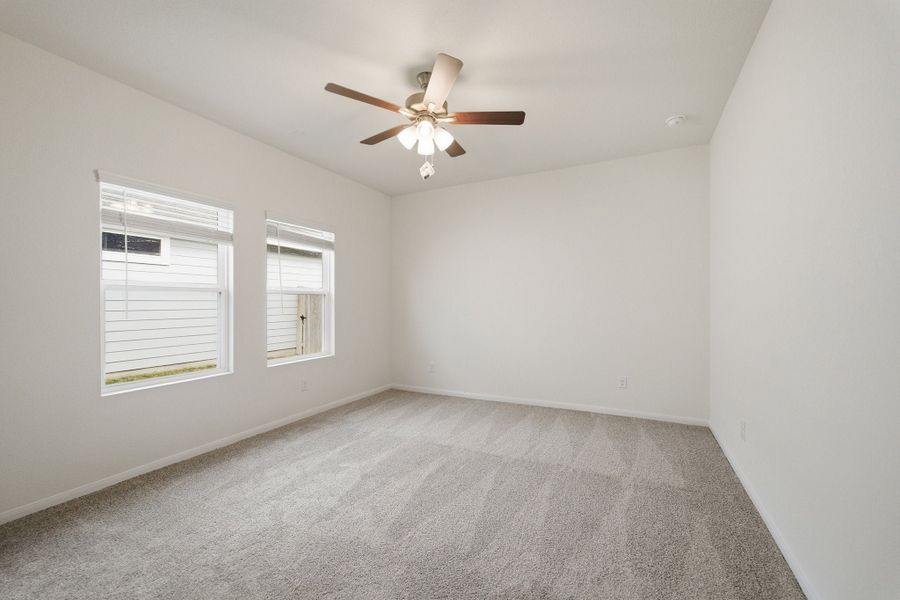 Spacious, unfurnished interior of a new home in Notting Hill, Converse (Image 21).