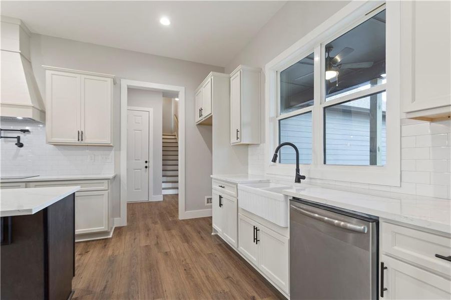 Furnished interior view inside a new home in , Carrollton (Image 9).