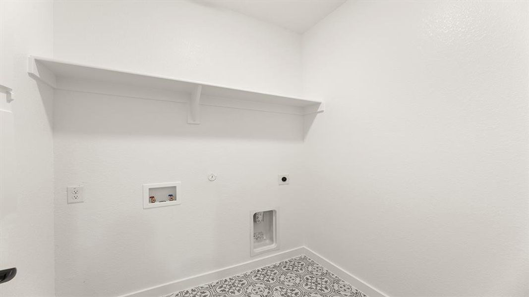 04. 1527 Bridlepath - Utility