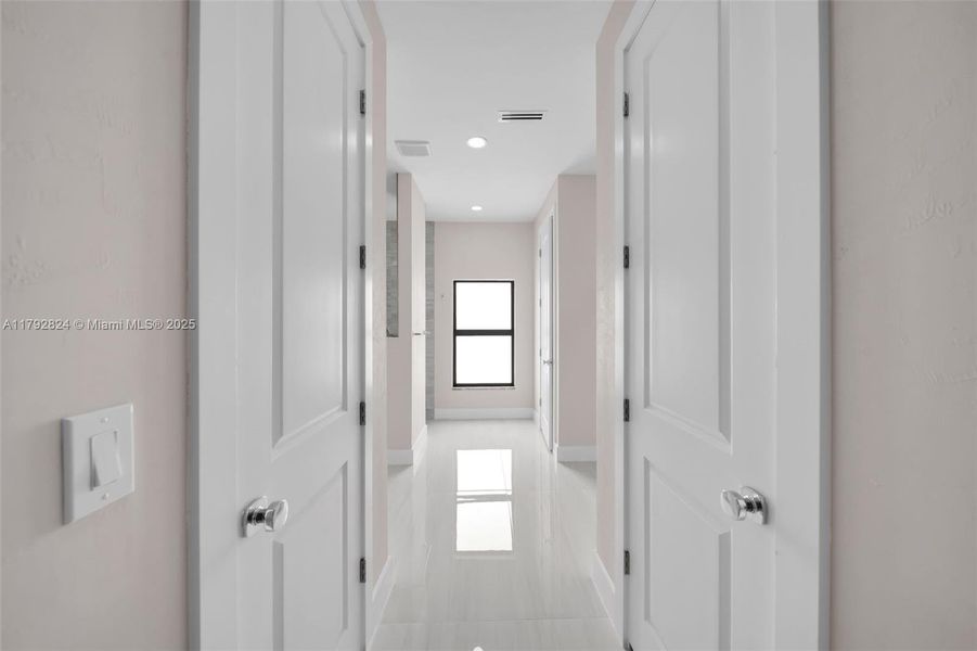 Spacious, unfurnished interior of a new home in , Cape Coral (Image 3). Spacious, unfurnished interior of a new home in , Cape Coral (Image 3).