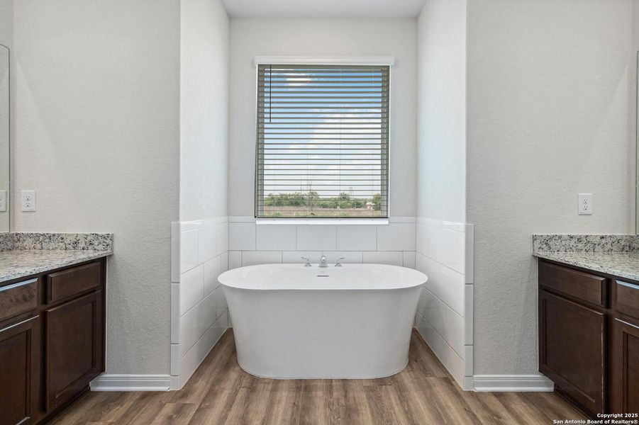 Furnished interior view inside a new home in Lonesome Dove, San Antonio (Image 8).