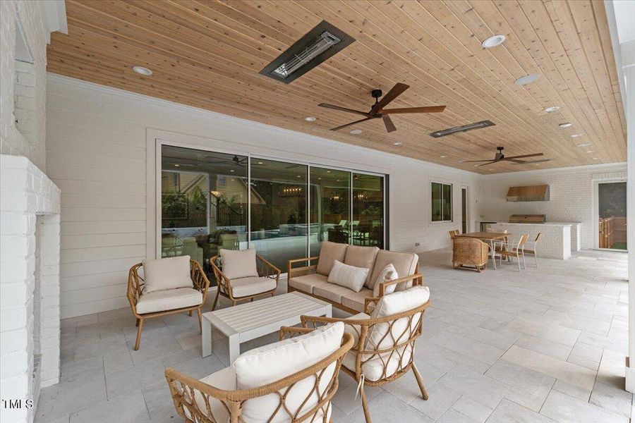 087-6844 Greystone Dr