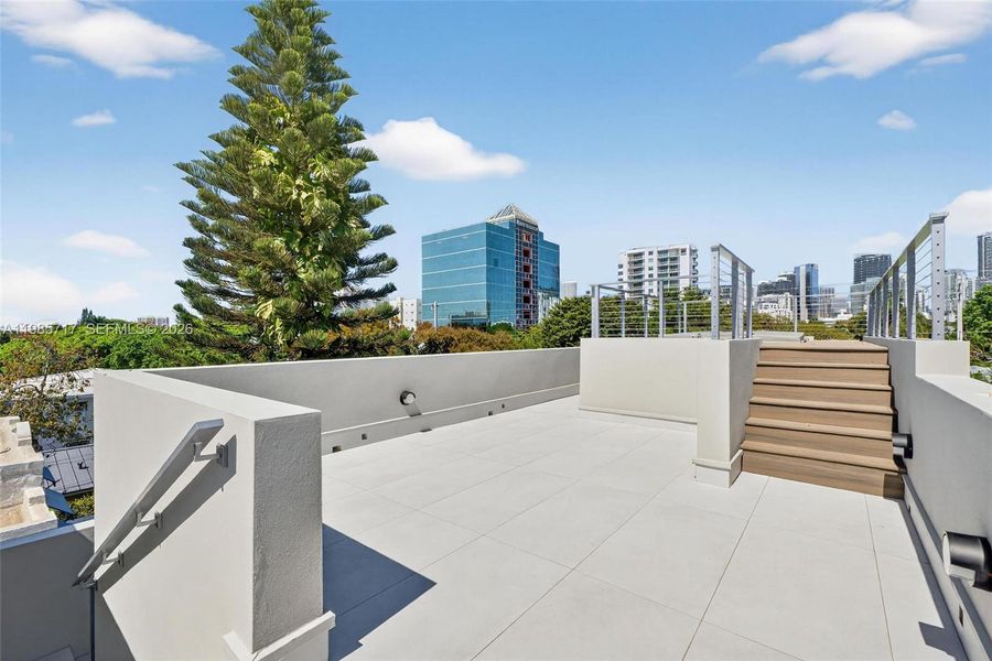 Exterior details and patio area of a home in , Miami (Image 42).
