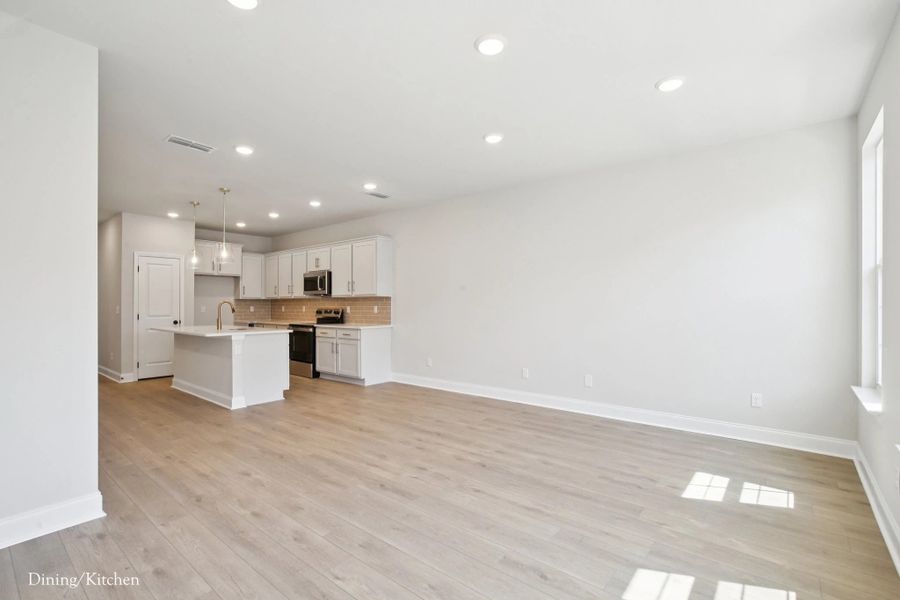 Spacious, unfurnished interior of a new home in Promenade at Clari Park, Murfreesboro (Image 21).