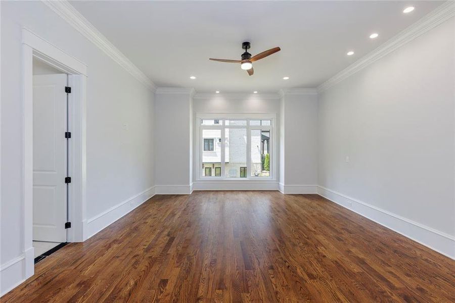 Spacious, unfurnished interior of a new home in , Roswell (Image 56).