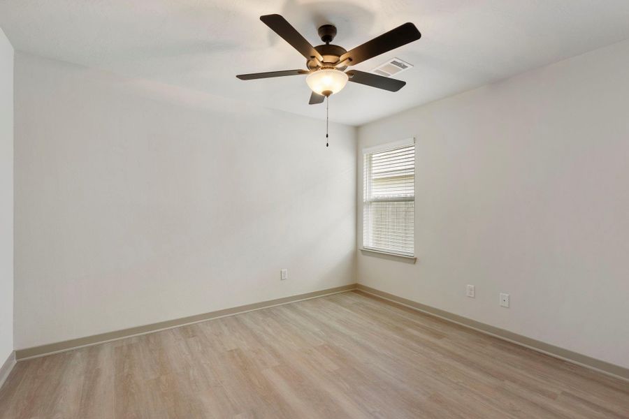 Image 24 of a home in Sterling Ridge. Image 24 of a home in Sterling Ridge.