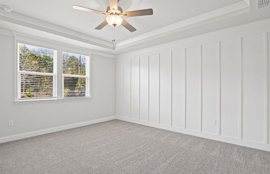 Spacious, unfurnished interior of a new home in Overland, Locust Grove (Image 23).