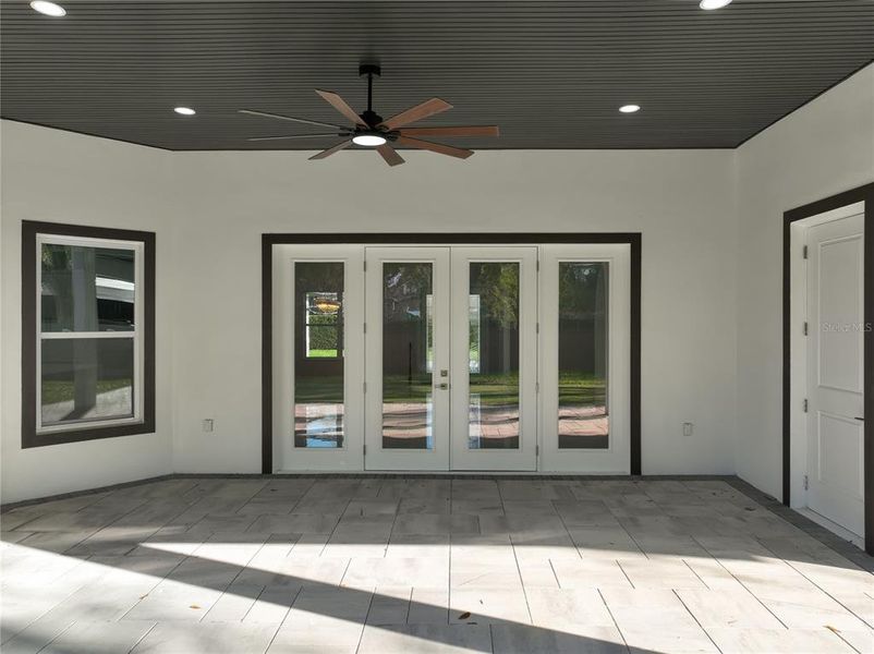 Exterior details and patio area of a home in , Orlando (Image 2). Exterior details and patio area of a home in , Orlando (Image 2).