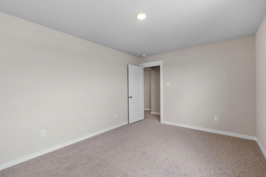 What a perfect space for a growing family, or even a parent to stay!