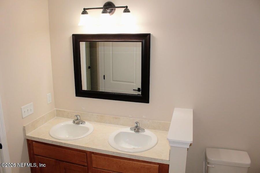 Close-up of interior finishes inside a home in , Middleburg (Image 10).